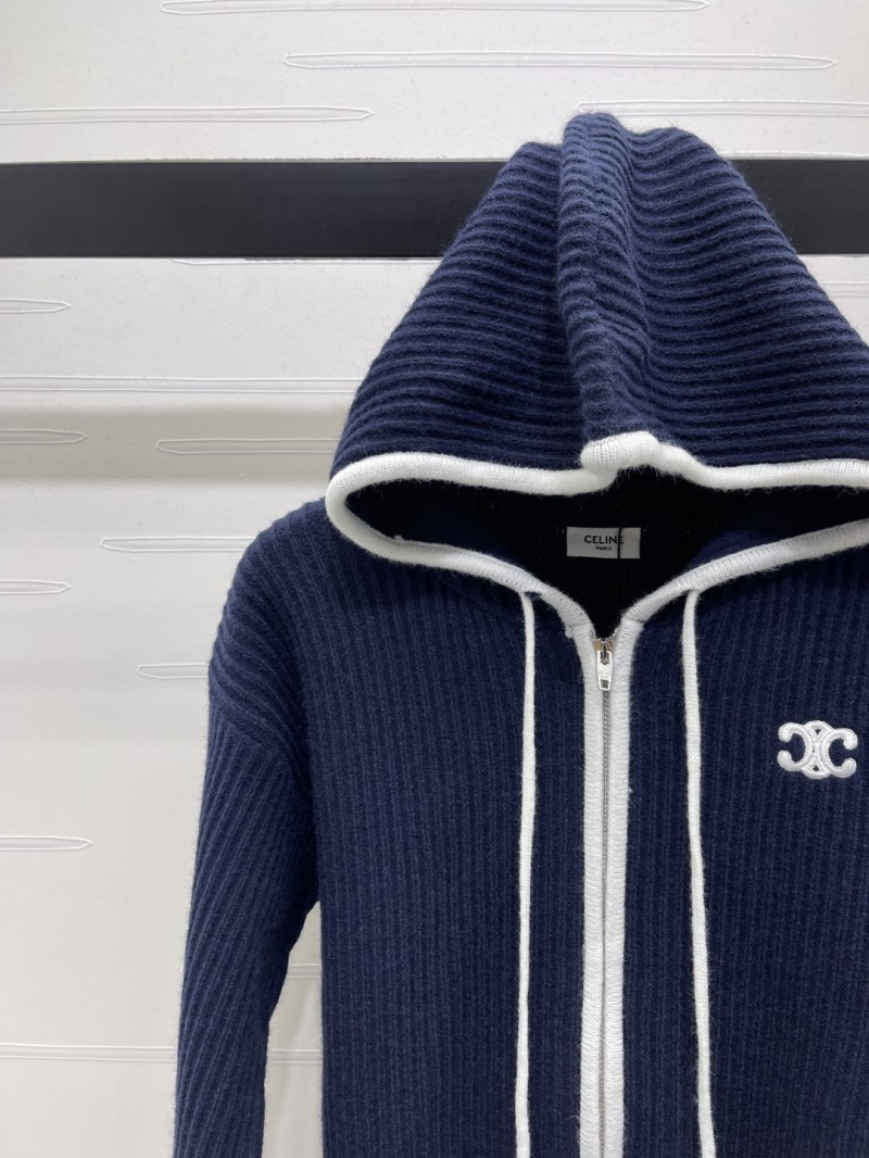 Ce1i*e outwears